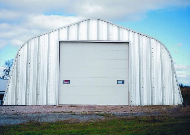 Alpine with Pioneer endwall and garage door