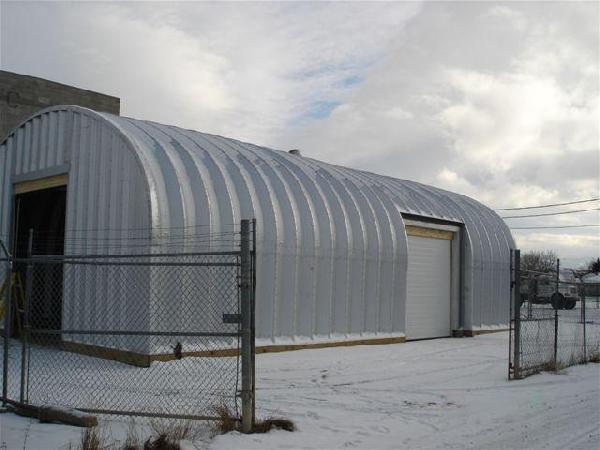 S-Series warehouse facility with side and front overhead doors