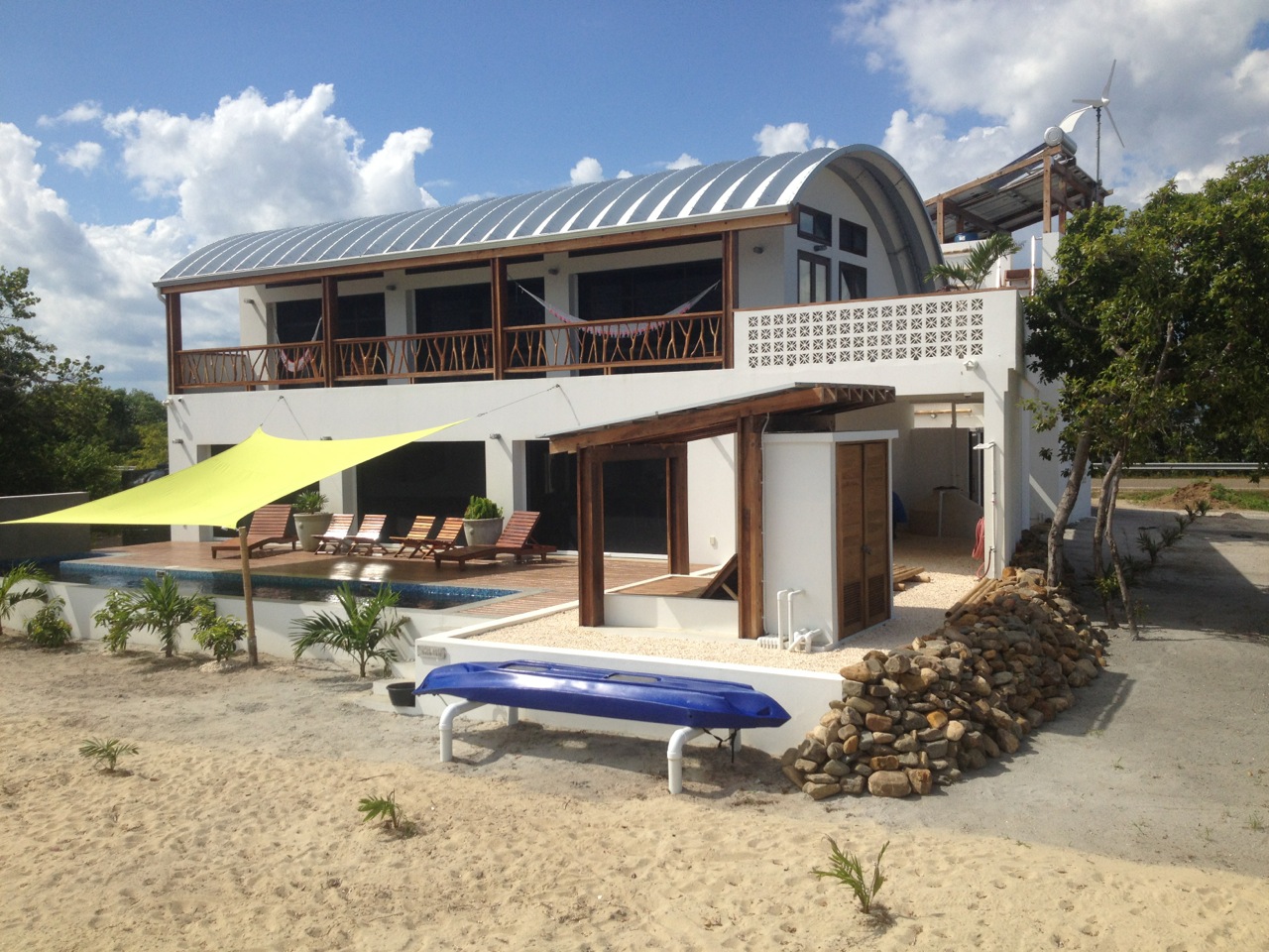 Roof arches for home in Belize