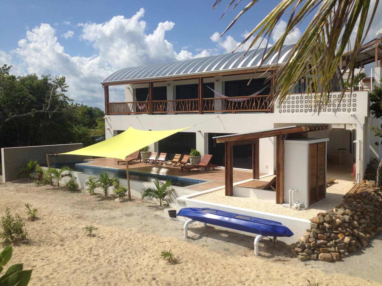 Roof arches for home exterior