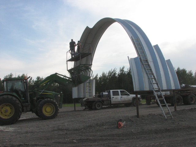 Arch building erection