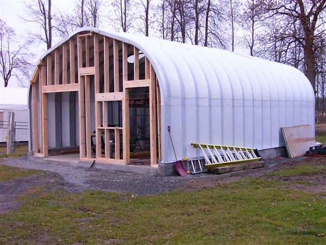 Econospan workshop construction exterior with custom endwall